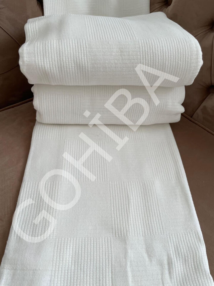 GOHİBA Hotel Collection Beyaz Otel Banyo Havlusu 70x140 cm